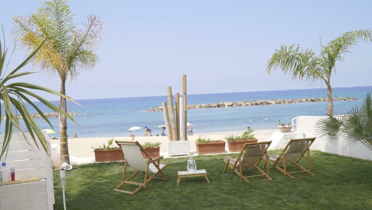 Villa A Diamante Sulla Spiaggia Belvedere Marittimo Exterior photo